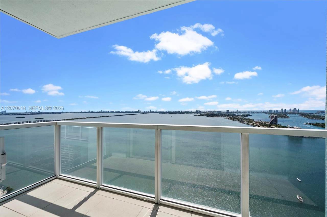 https://bt-photos.global.ssl.fastly.net/miami/1280_boomver_1_A12070918-2.jpg