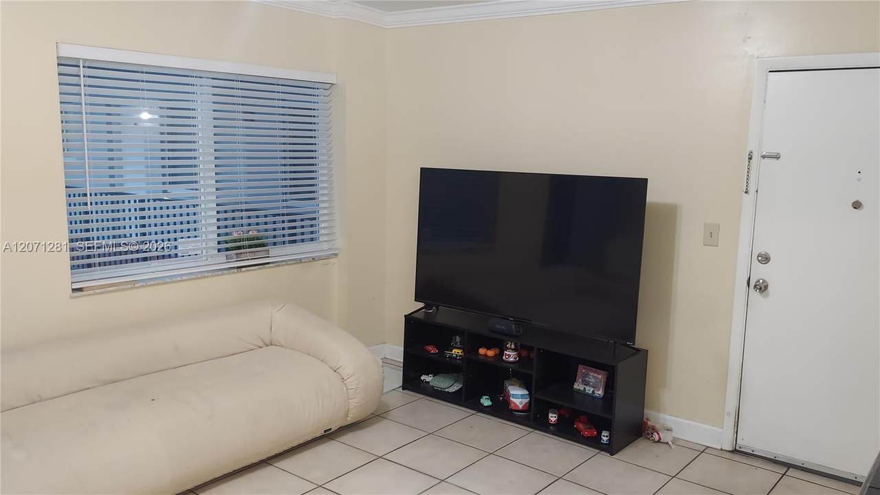 https://bt-photos.global.ssl.fastly.net/miami/1280_boomver_1_A12071281-2.jpg