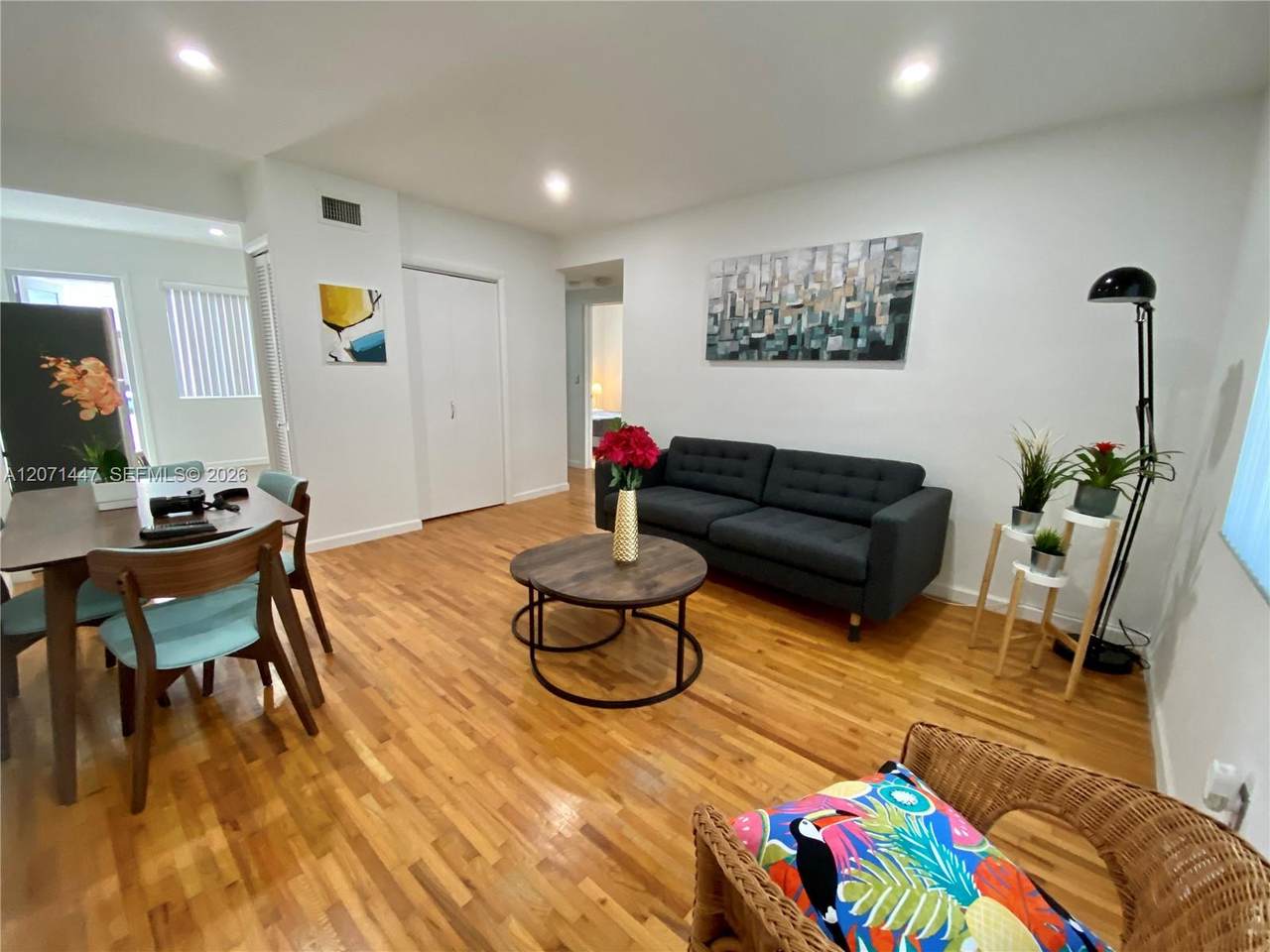 215 Antilla Ave - Photo 1