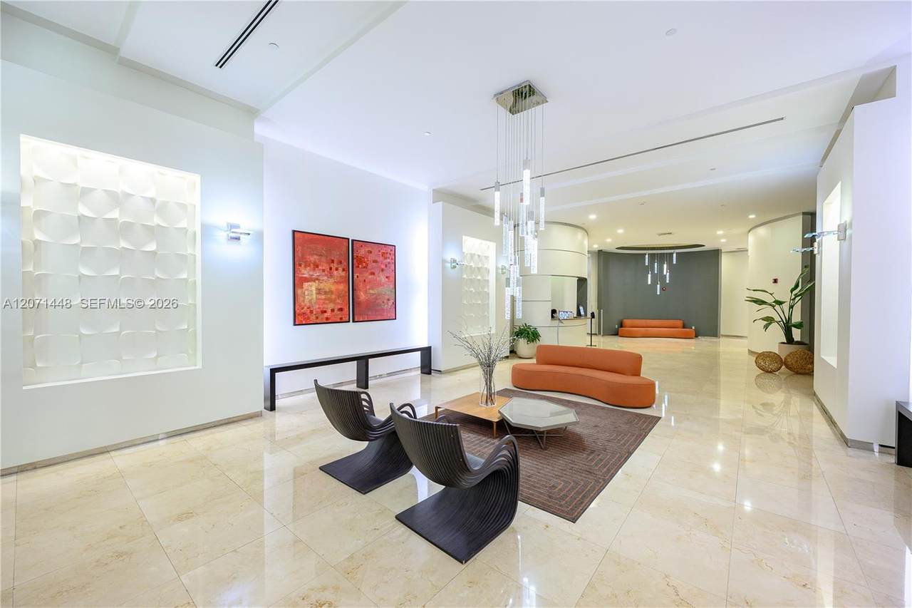 https://bt-photos.global.ssl.fastly.net/miami/1280_boomver_1_A12071448-2.jpg