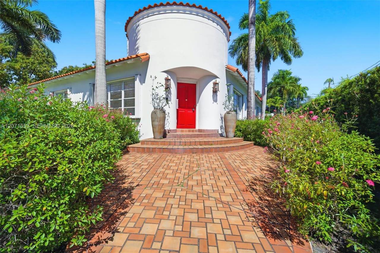 https://bt-photos.global.ssl.fastly.net/miami/1280_boomver_1_A12071553-2.jpg