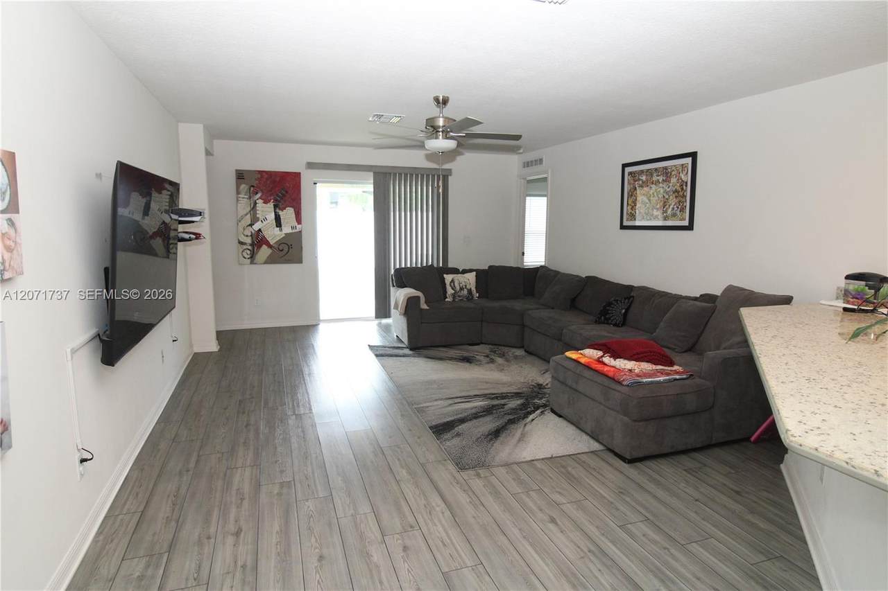 https://bt-photos.global.ssl.fastly.net/miami/1280_boomver_1_A12071737-2.jpg