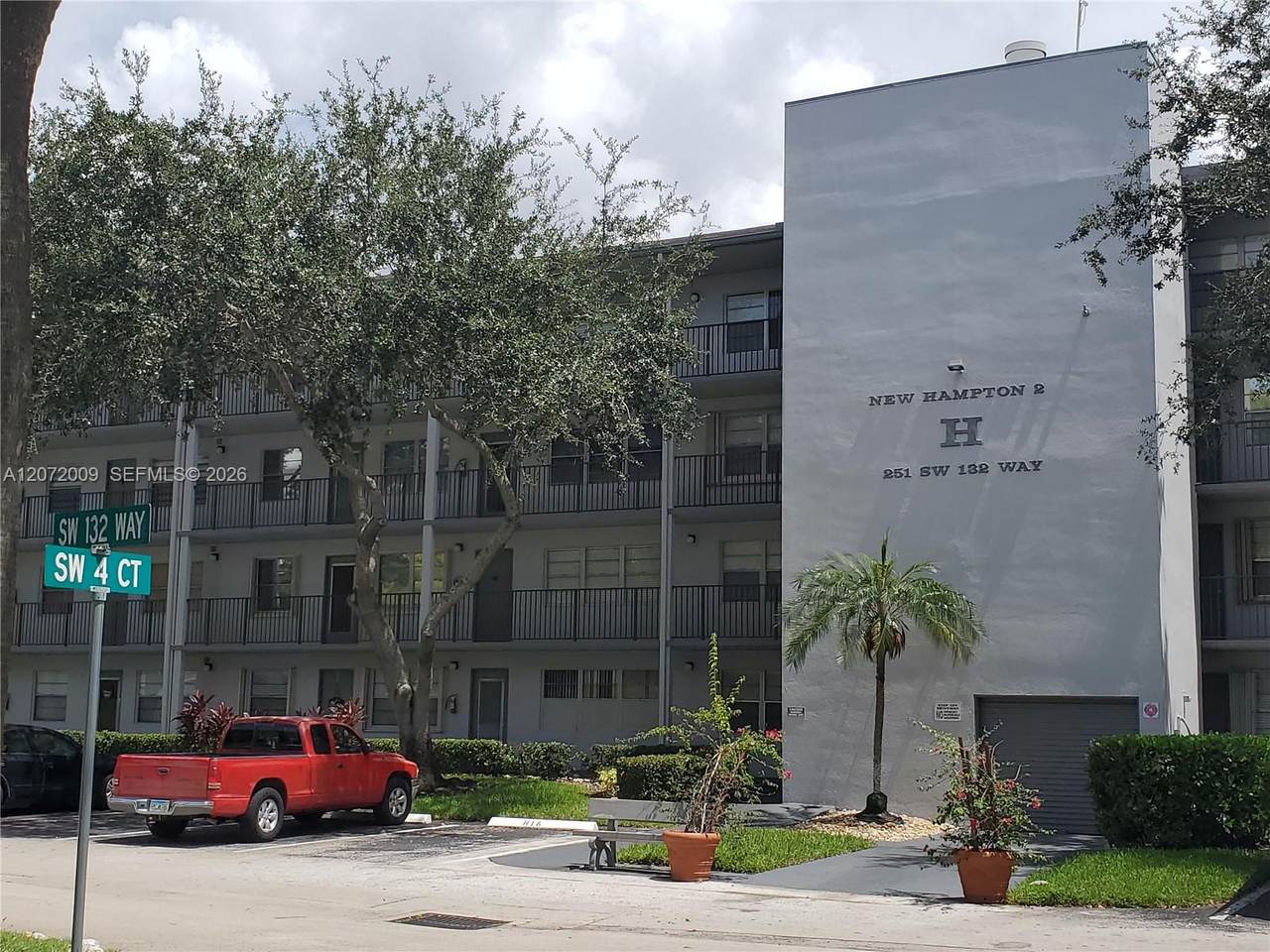 https://bt-photos.global.ssl.fastly.net/miami/1280_boomver_1_A12072009-2.jpg