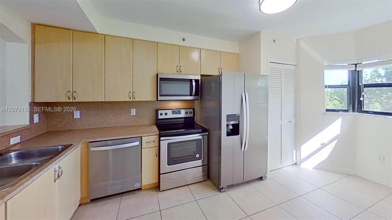 22801 88th Pl - Photo 1