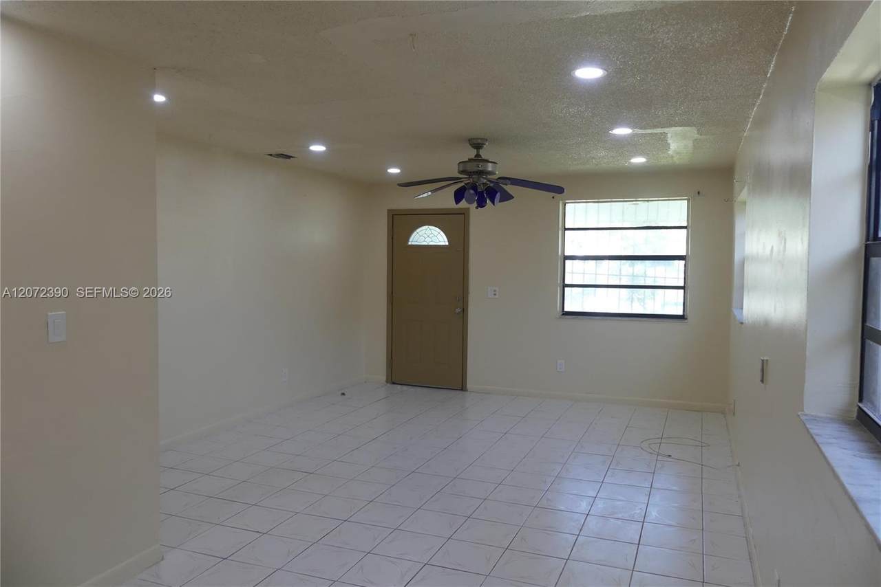 https://bt-photos.global.ssl.fastly.net/miami/1280_boomver_1_A12072390-2.jpg