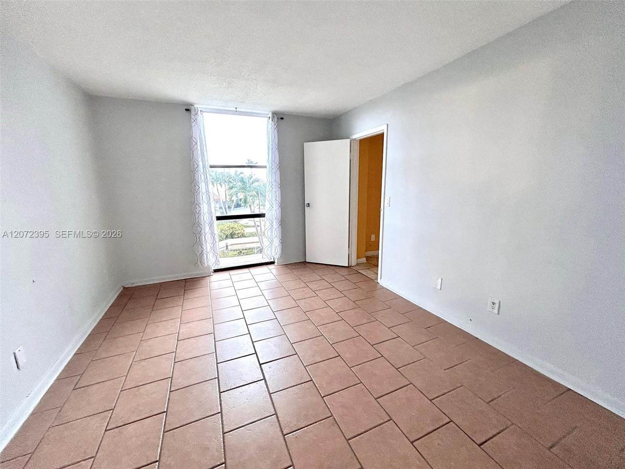 https://bt-photos.global.ssl.fastly.net/miami/1280_boomver_1_A12072395-2.jpg
