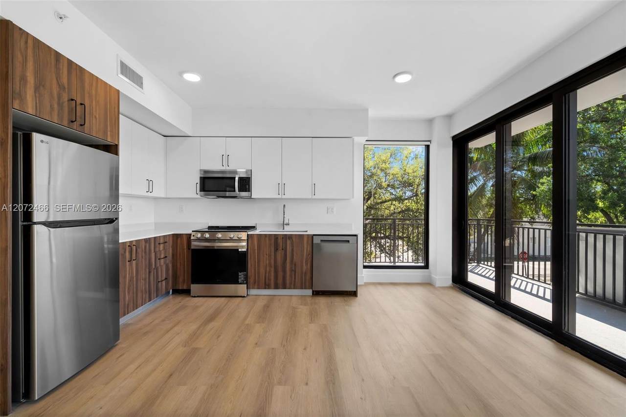 2479 192nd St - Photo 1