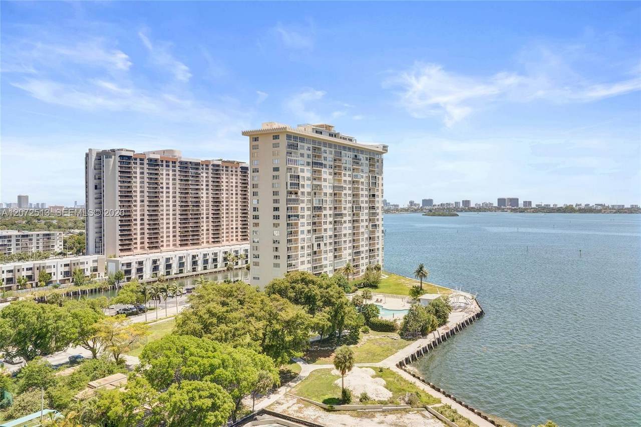 11113 Biscayne Blvd - Photo 1