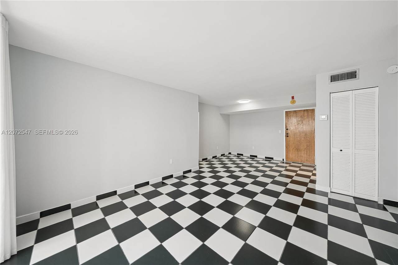 https://bt-photos.global.ssl.fastly.net/miami/1280_boomver_1_A12072547-2.jpg