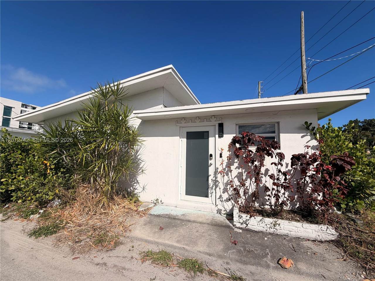 2036 Jackson St - Photo 1