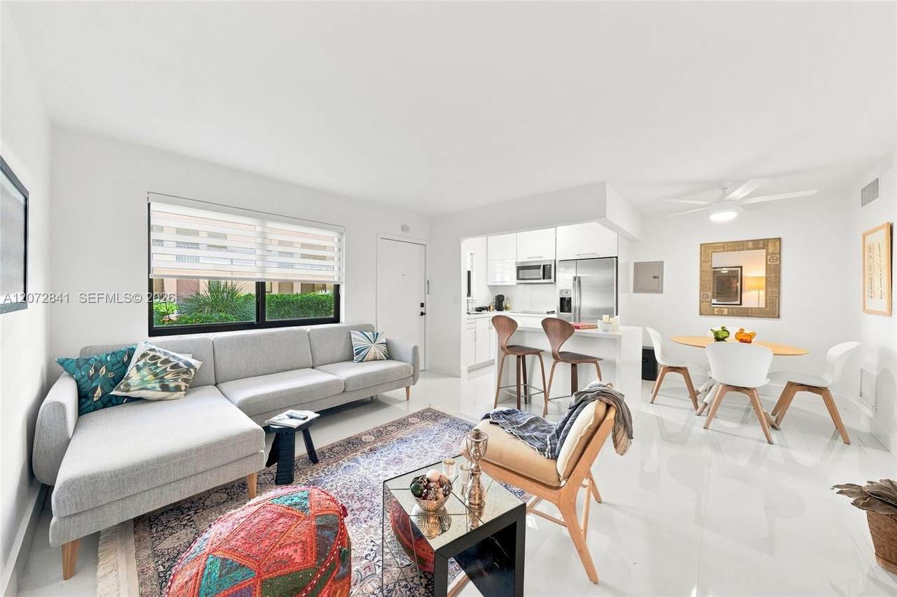 2930 Day Ave - Photo 1