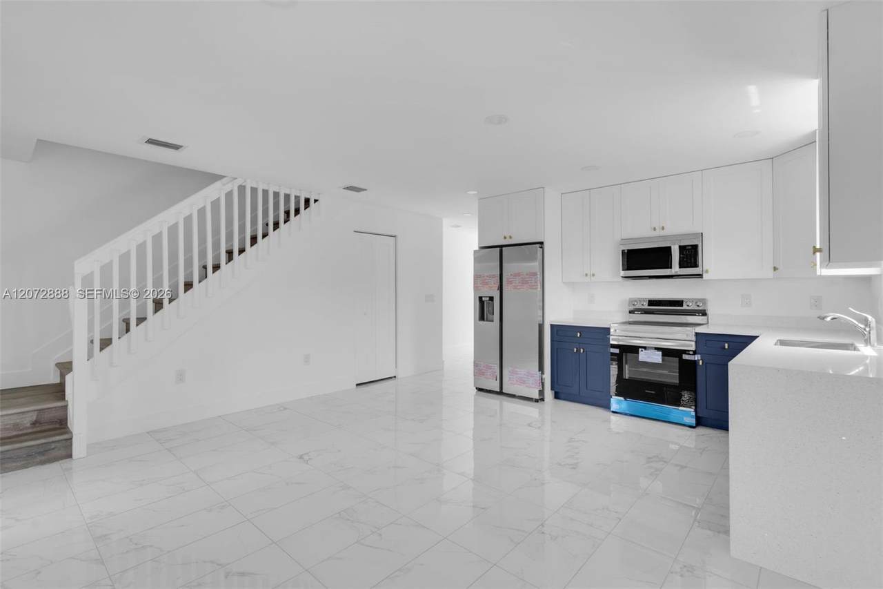 https://bt-photos.global.ssl.fastly.net/miami/1280_boomver_1_A12072888-2.jpg