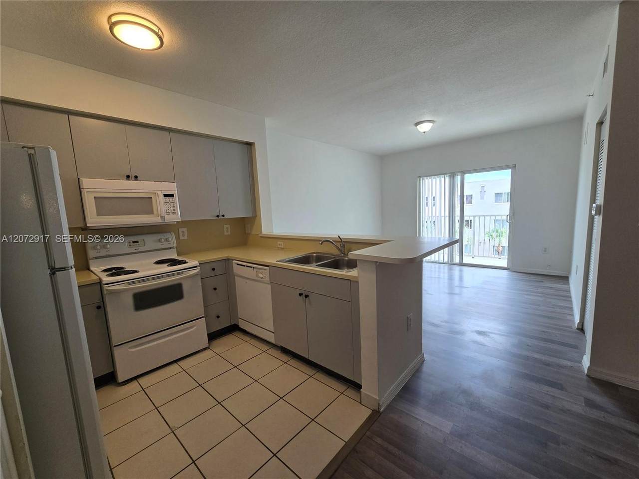 11060 196th St - Photo 1