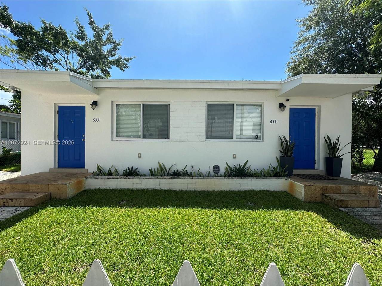 6331 4th Ct - Photo 1