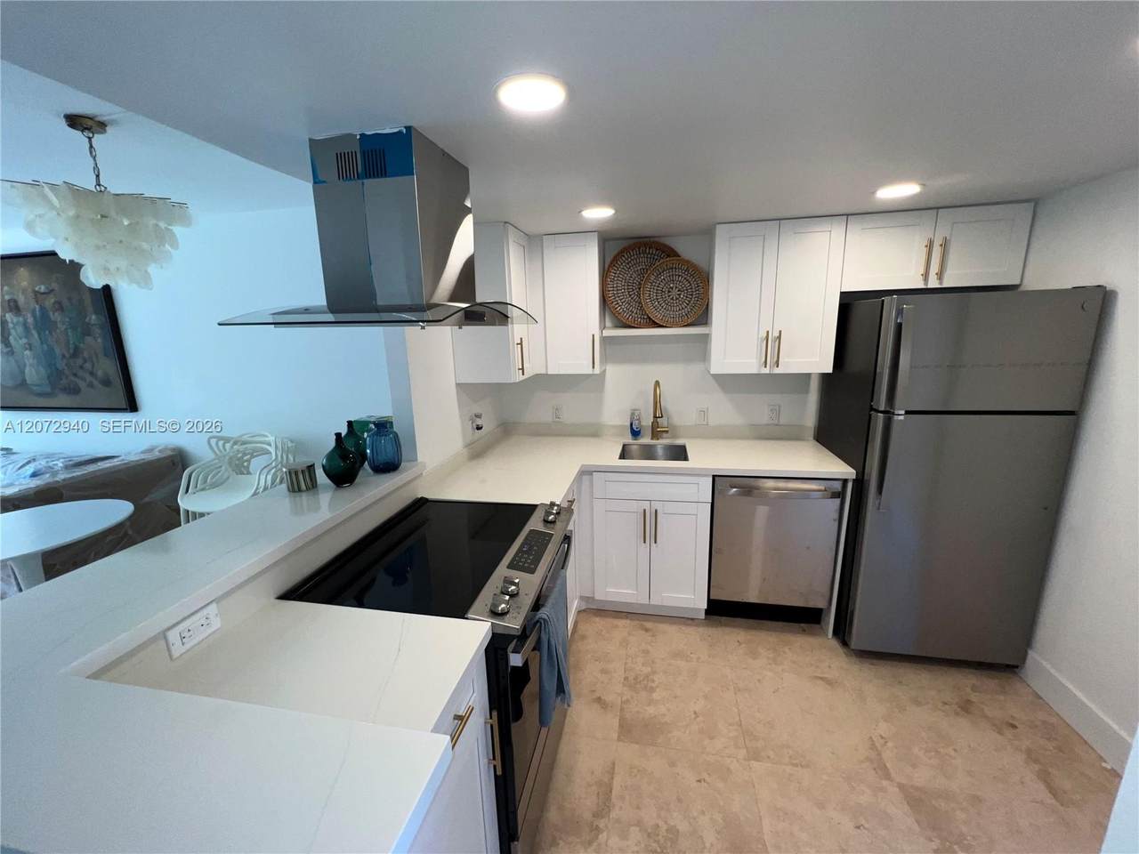 20500 Country Club Dr - Photo 1