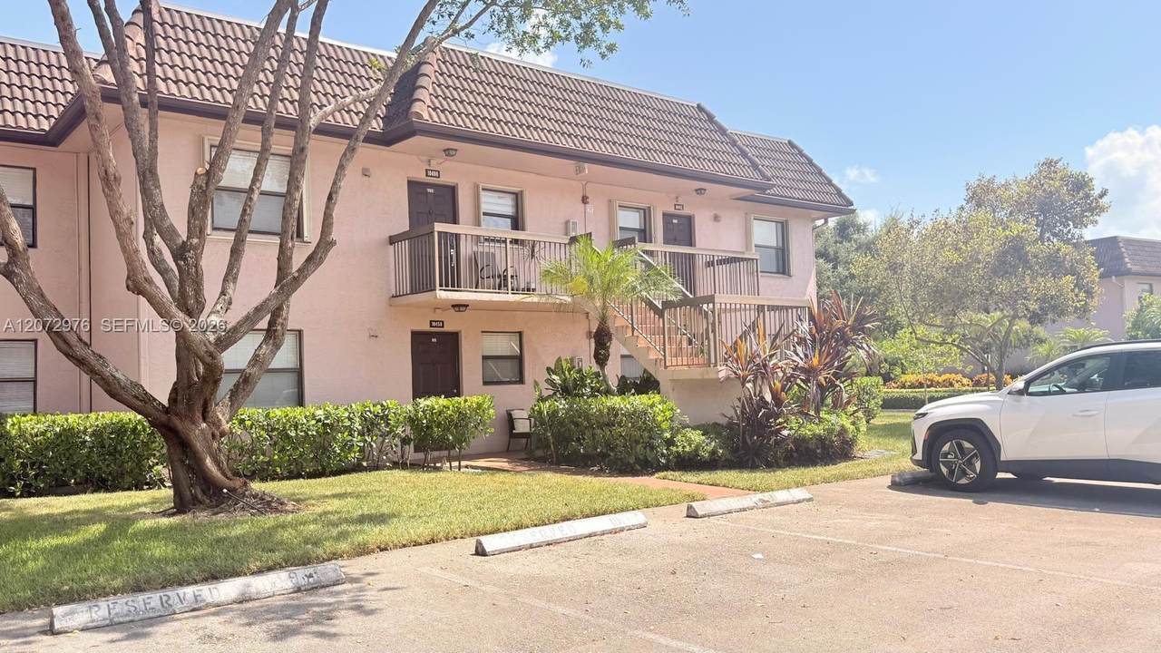 10452 10th St - Photo 1