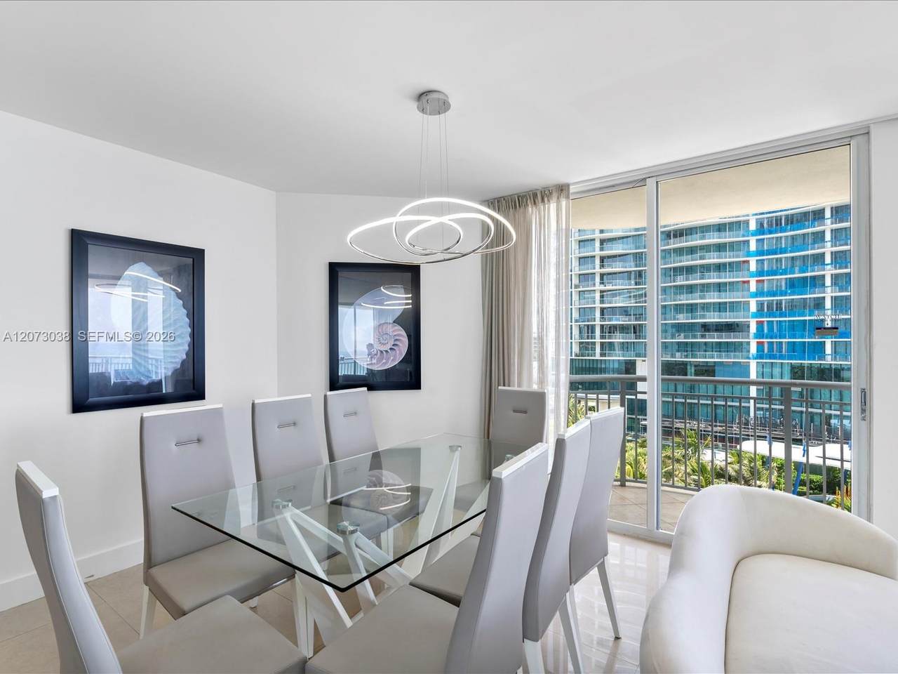 https://bt-photos.global.ssl.fastly.net/miami/1280_boomver_1_A12073038-2.jpg