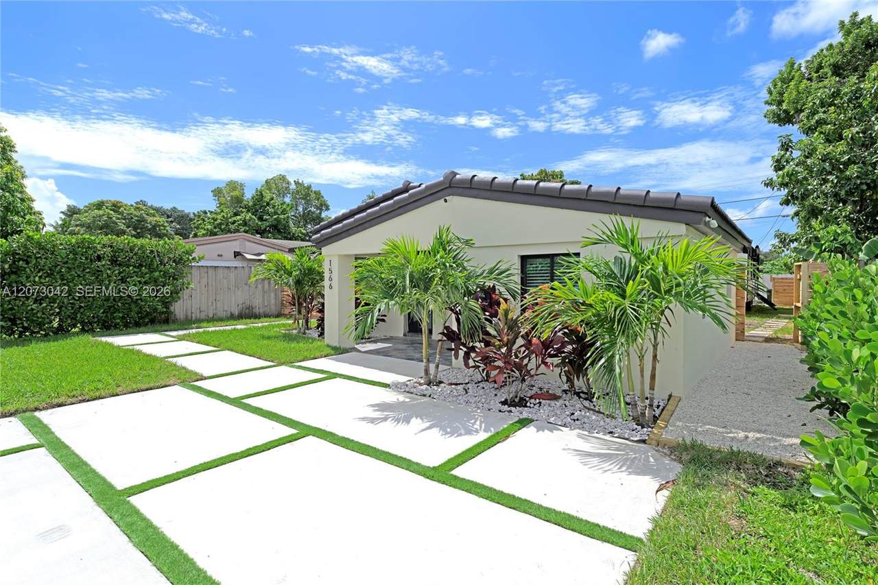 https://bt-photos.global.ssl.fastly.net/miami/1280_boomver_1_A12073042-2.jpg