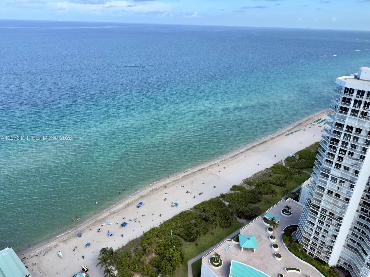 16699 Collins Ave - Photo 1
