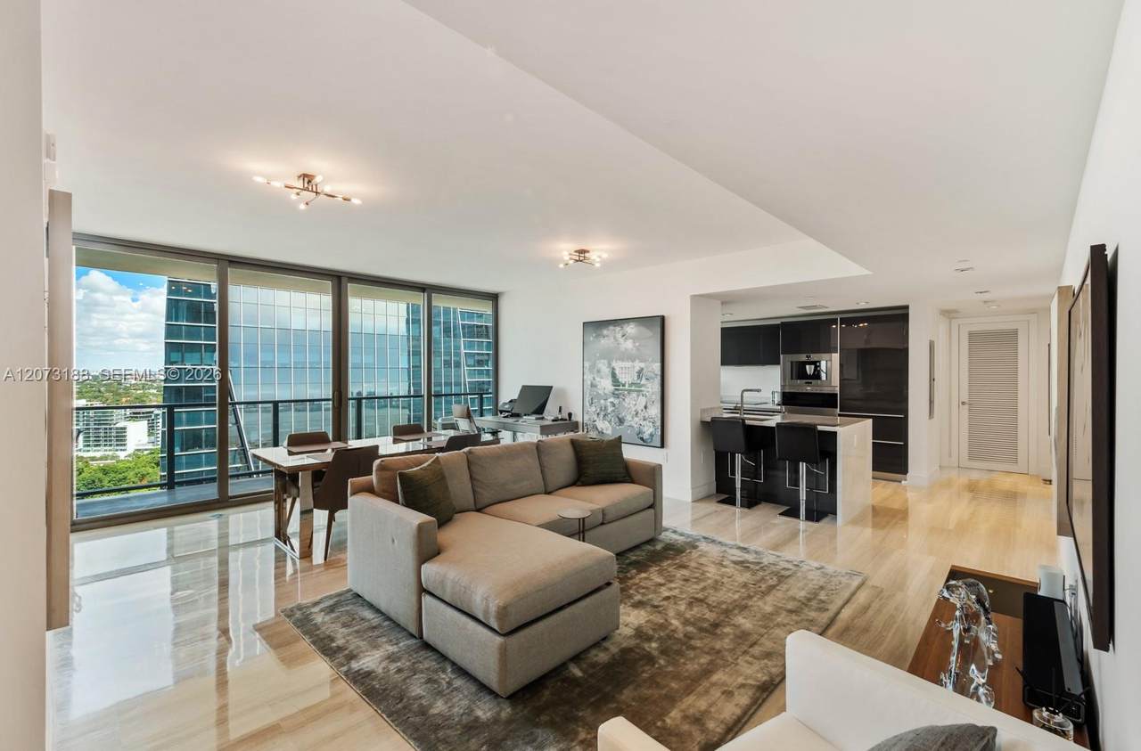 1451 Brickell Ave - Photo 1