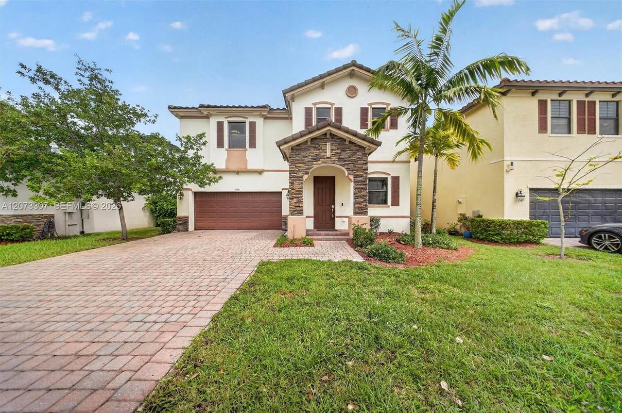 https://bt-photos.global.ssl.fastly.net/miami/1280_boomver_1_A12073307-2.jpg
