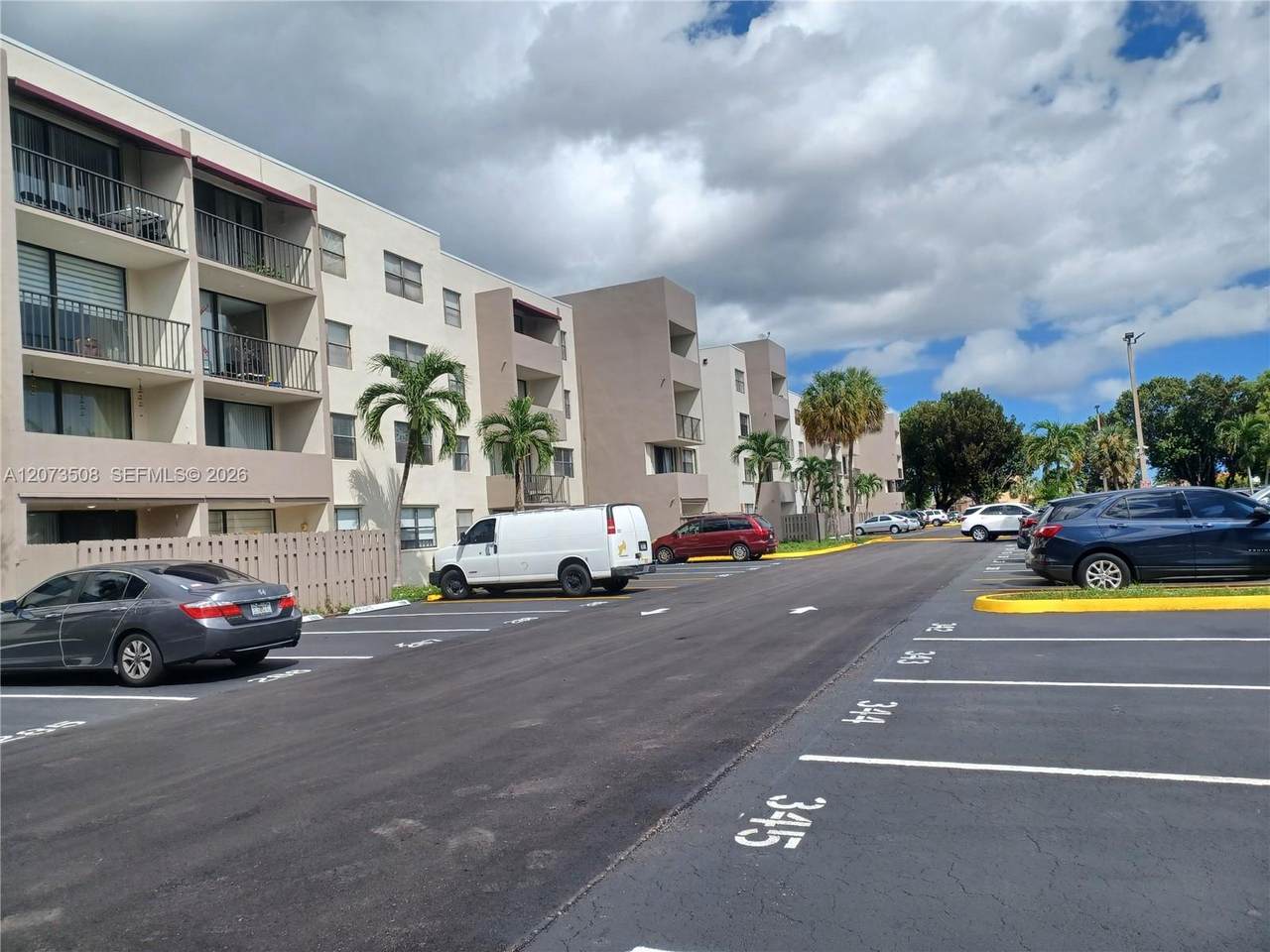 https://bt-photos.global.ssl.fastly.net/miami/1280_boomver_1_A12073508-2.jpg