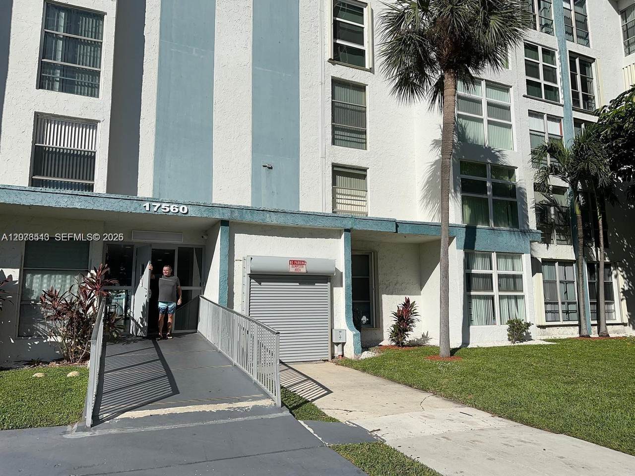 17560 Atlantic Blvd - Photo 1