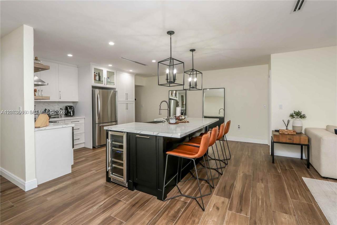 16509 Fox Den Ct - Photo 1