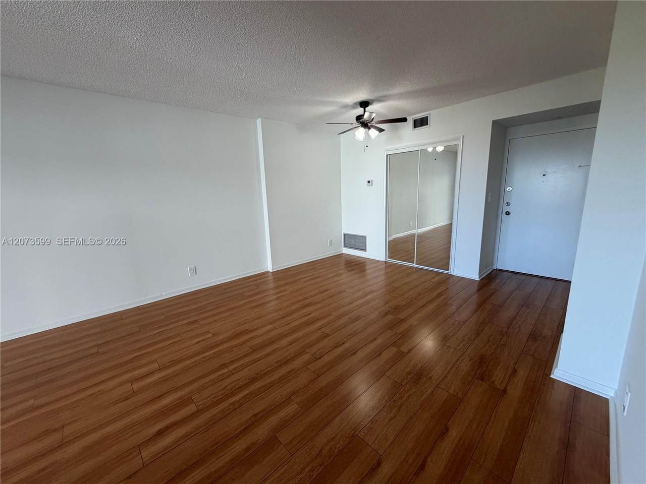 https://bt-photos.global.ssl.fastly.net/miami/1280_boomver_1_A12073599-2.jpg