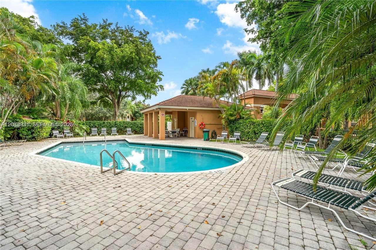 https://bt-photos.global.ssl.fastly.net/miami/1280_boomver_1_A12073931-2.jpg
