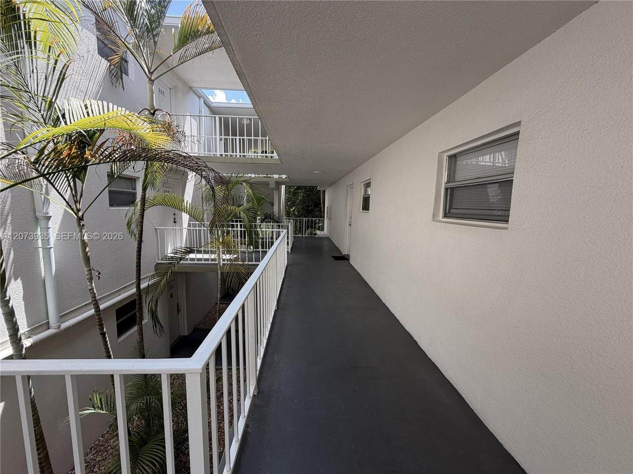 https://bt-photos.global.ssl.fastly.net/miami/1280_boomver_1_A12073935-2.jpg