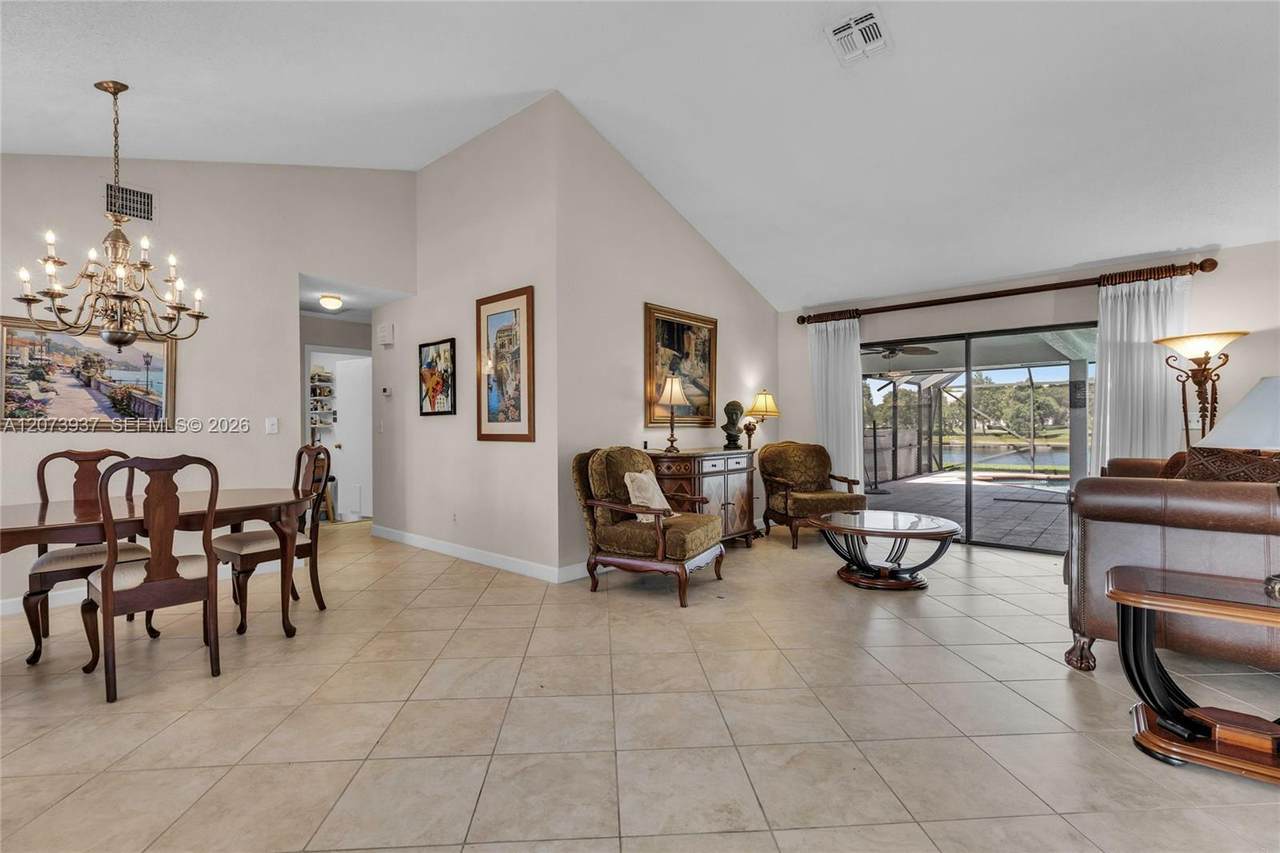 https://bt-photos.global.ssl.fastly.net/miami/1280_boomver_1_A12073937-2.jpg