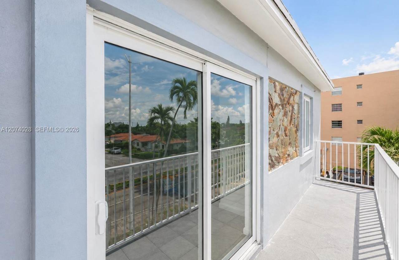 6080 Flagler St - Photo 1