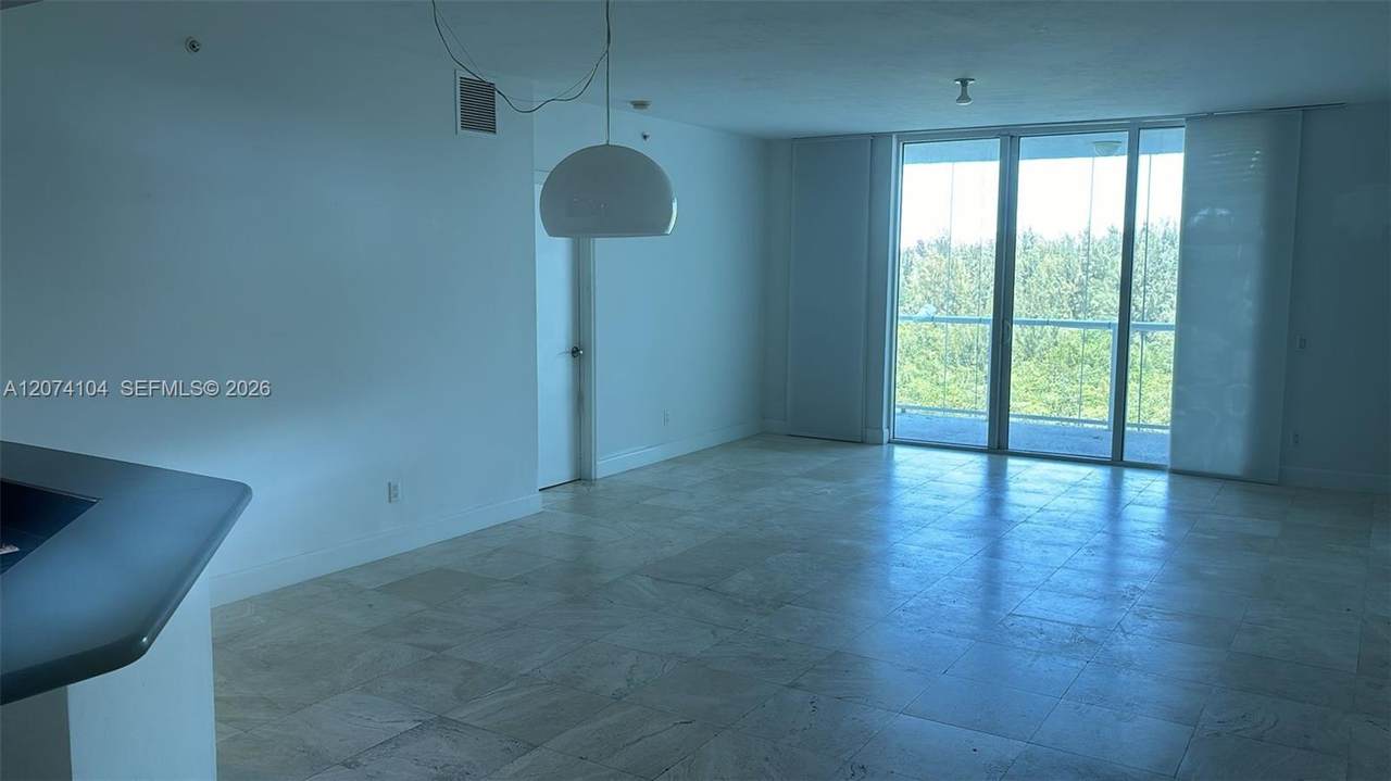 https://bt-photos.global.ssl.fastly.net/miami/1280_boomver_1_A12074104-2.jpg