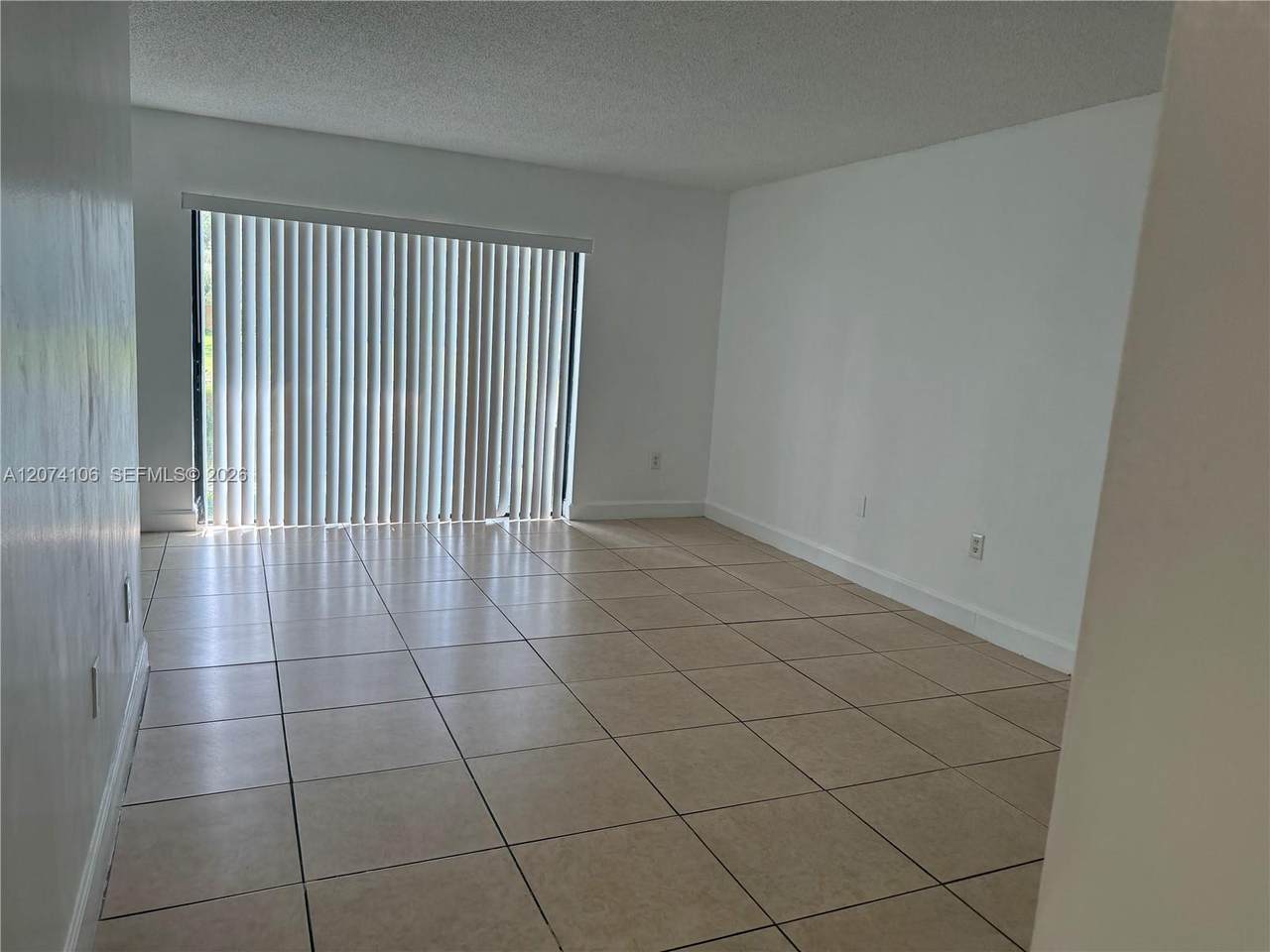 https://bt-photos.global.ssl.fastly.net/miami/1280_boomver_1_A12074106-2.jpg