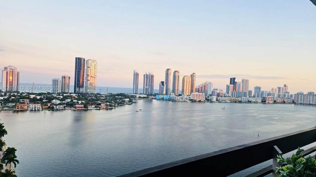 https://bt-photos.global.ssl.fastly.net/miami/1280_boomver_1_A12074112-2.jpg
