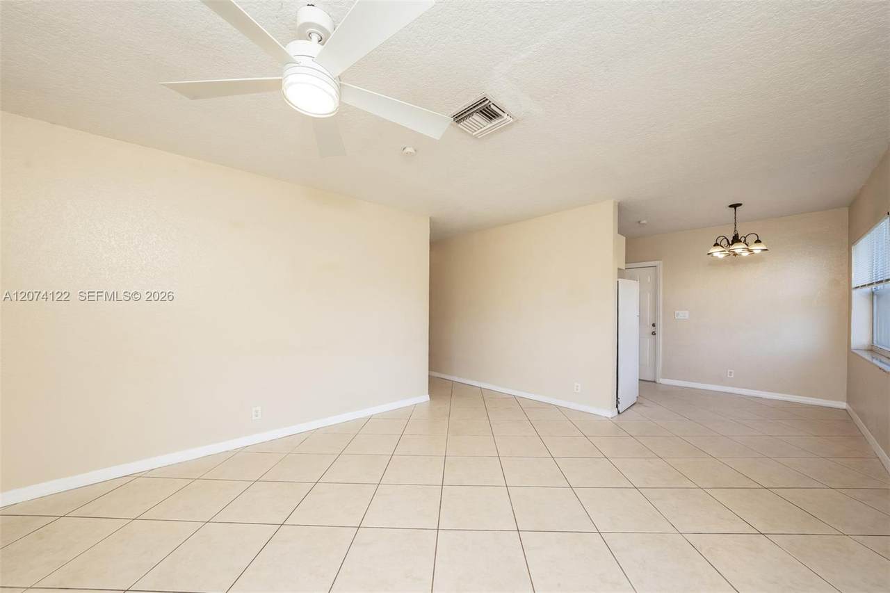 https://bt-photos.global.ssl.fastly.net/miami/1280_boomver_1_A12074122-2.jpg