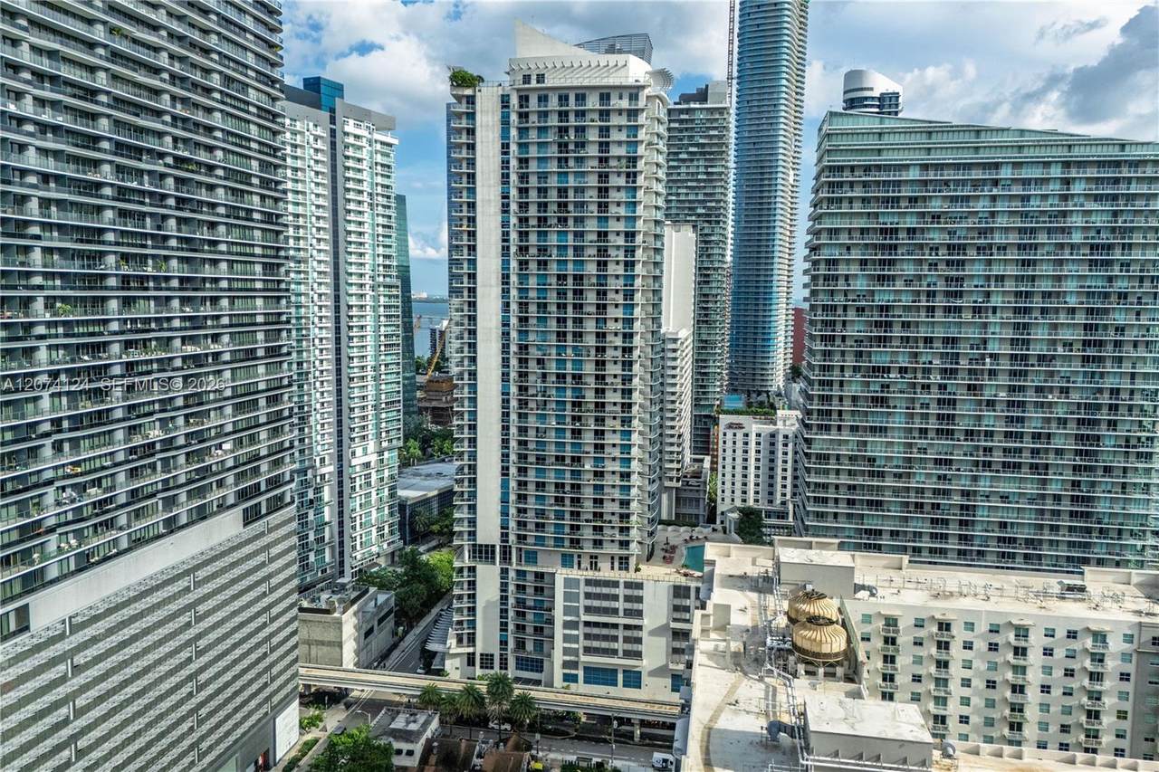 1100 Miami Ave - Photo 1