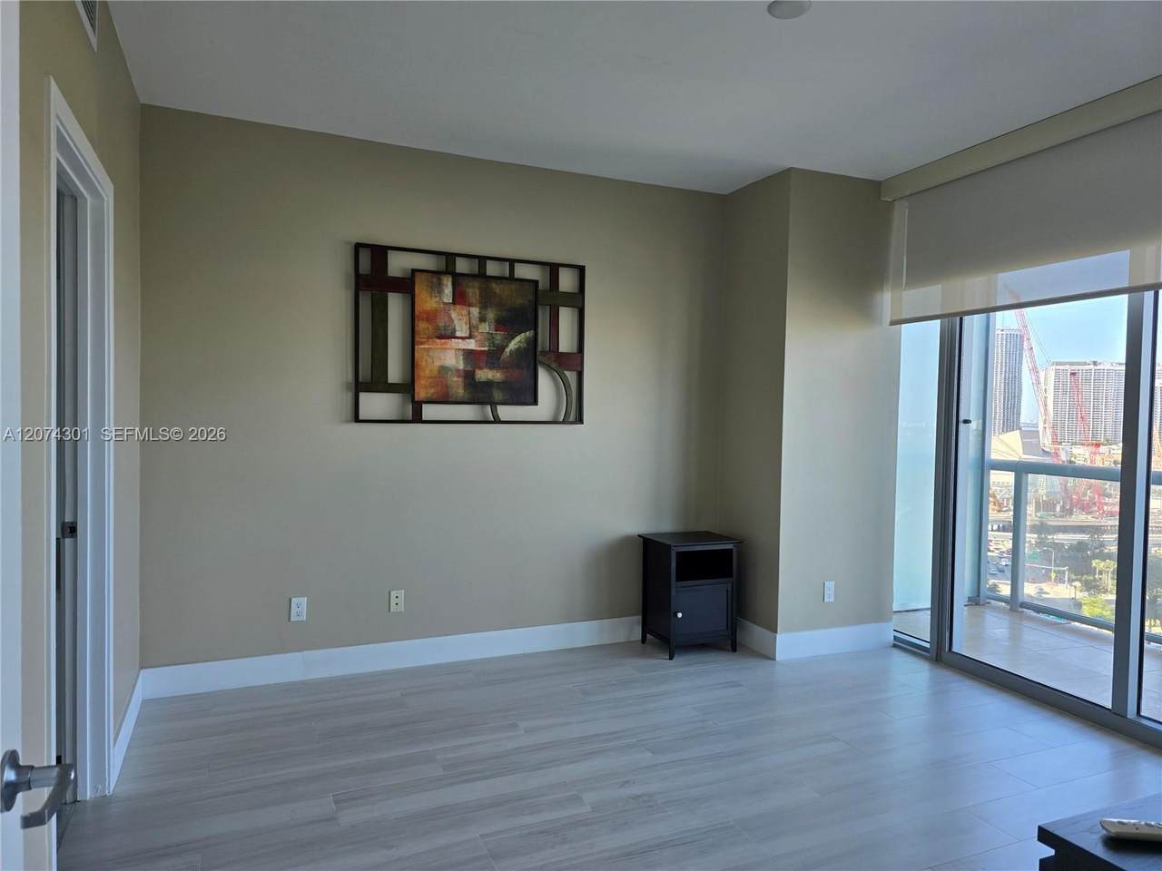 https://bt-photos.global.ssl.fastly.net/miami/1280_boomver_1_A12074301-2.jpg