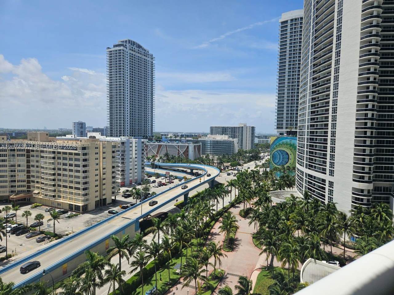 1850 Ocean Dr - Photo 1