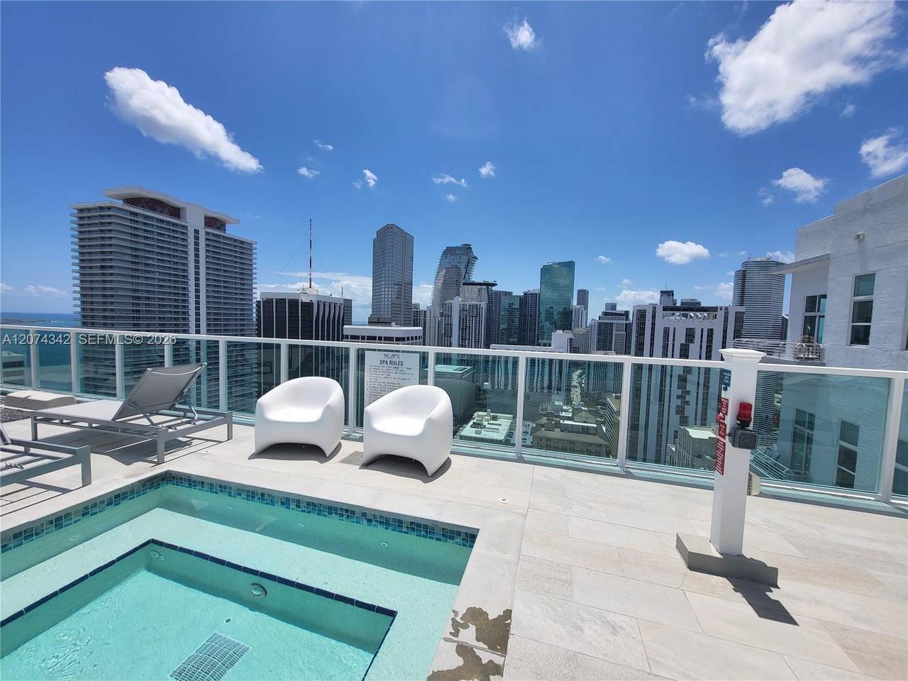 https://bt-photos.global.ssl.fastly.net/miami/1280_boomver_1_A12074342-2.jpg