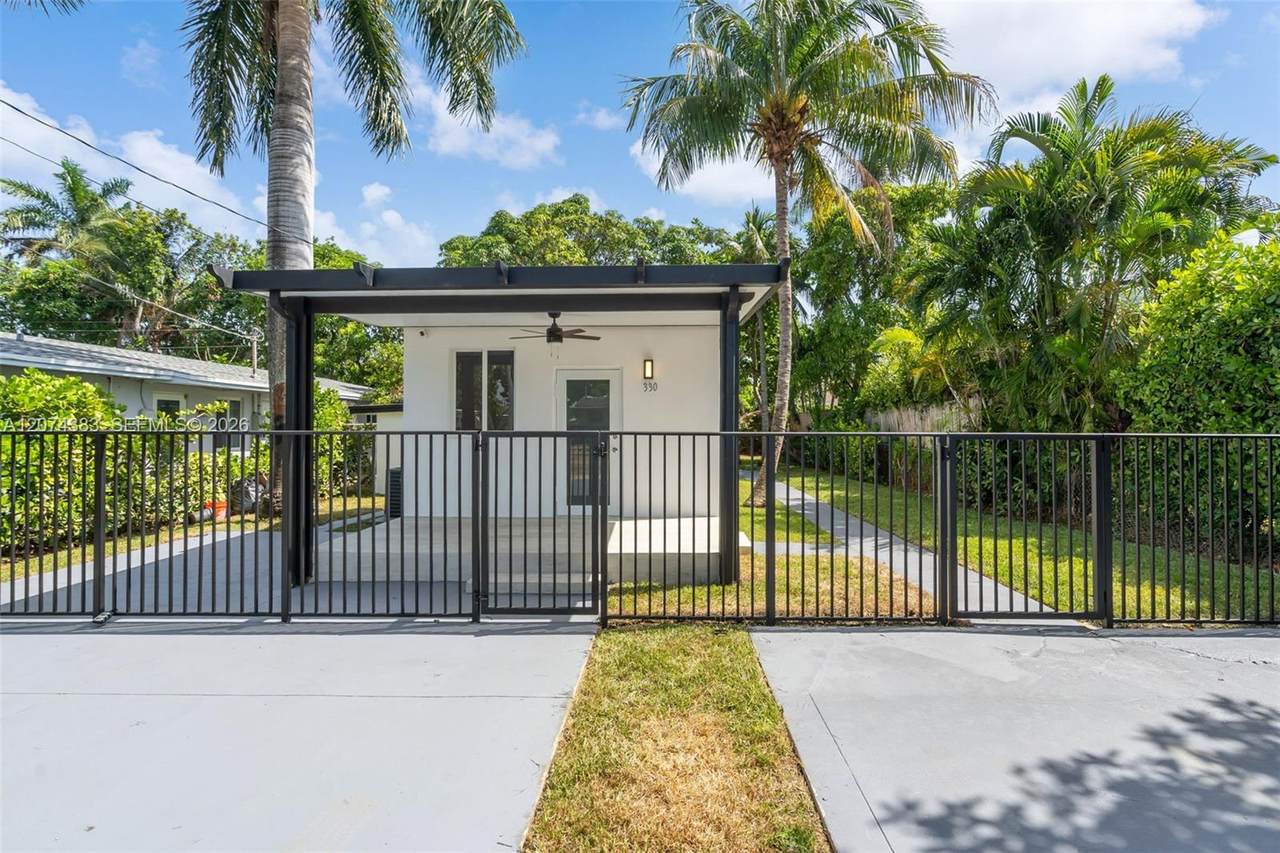 https://bt-photos.global.ssl.fastly.net/miami/1280_boomver_1_A12074383-2.jpg