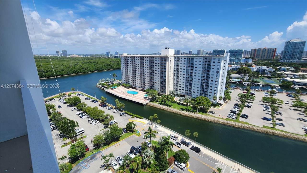 https://bt-photos.global.ssl.fastly.net/miami/1280_boomver_1_A12074384-2.jpg