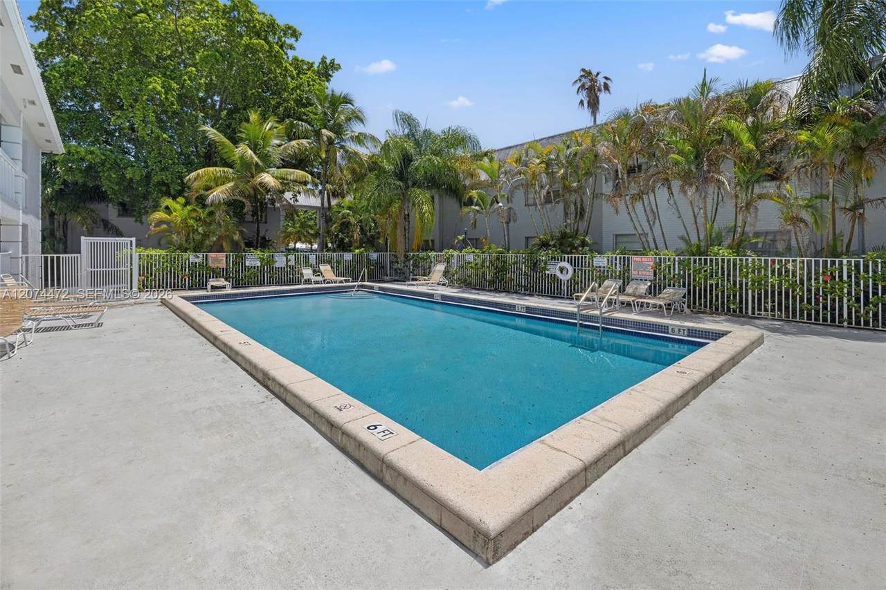 17255 95th Ave - Photo 1