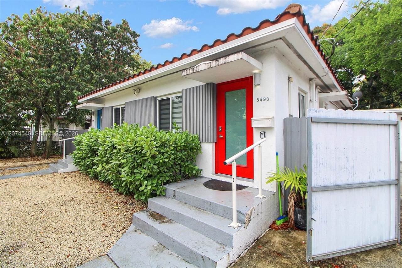 5478 1st Ave - Photo 1