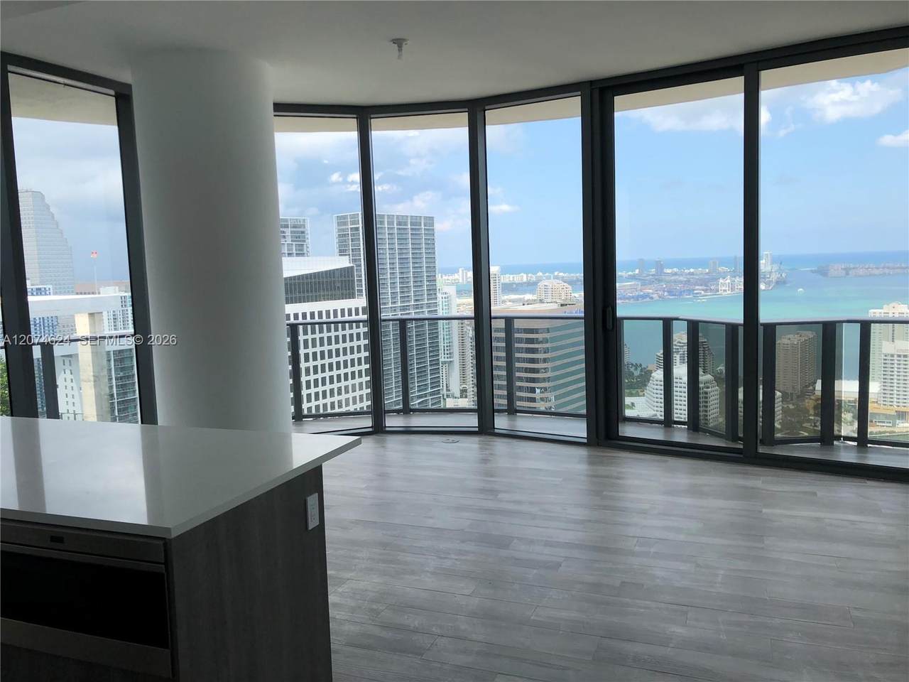 https://bt-photos.global.ssl.fastly.net/miami/1280_boomver_1_A12074624-2.jpg