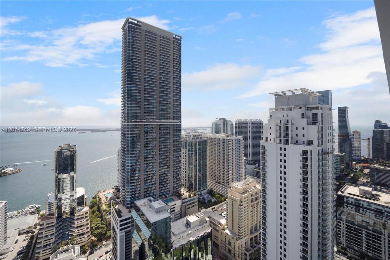 https://bt-photos.global.ssl.fastly.net/miami/1280_boomver_1_A12074743-2.jpg