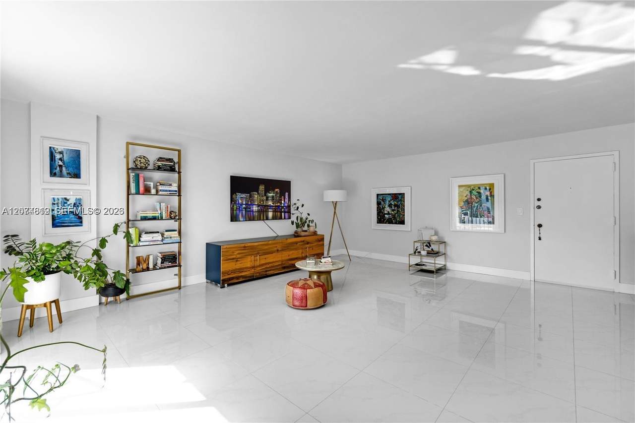 https://bt-photos.global.ssl.fastly.net/miami/1280_boomver_1_A12074819-2.jpg