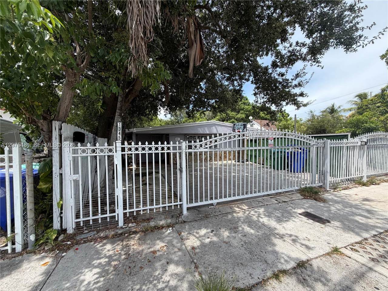 https://bt-photos.global.ssl.fastly.net/miami/orig_boomver_1_A12075181-2.jpg