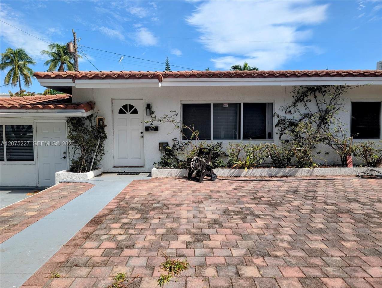 3221 7th St - Photo 1